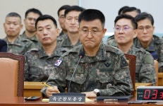 '계엄 가담' 박안수·여인형·곽종근·이진우, 30일 같은 법정에 선다 - 새로운보수당 마이너 갤러리