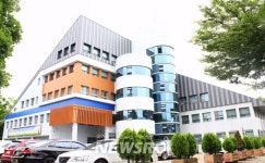 대구시립서부도서관, 긴 기다림 끝에 드디어 재개관 | 뉴스로