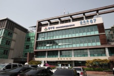 인천 동구 ‘꿈드림어린이영어도서관’ 개관 | 뉴스로