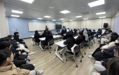 태안군청소년수련관, 수능 치른 고3 학생 대상 ‘진로특강’ 호응 | 뉴스로