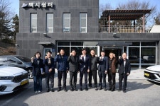 이민근 안산시장, 택시쉼터 방문… 현장 소통의 시간 가져 | 뉴스로