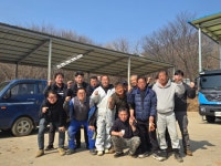 선원면 생활개선회, 폐비닐 공동 집하장 일대 쓰레기 수거 나서 | 뉴스로