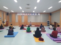 지례면, 주민 ‘요가 교실’ 개강 | 뉴스로