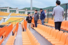 춘천시, ACL 유치 준비 본격화… 송암경기장 시설 점검 및 개선 착수 | 뉴스로