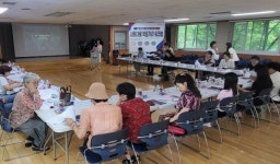 ‘내 뜻대로 바뀐 학원거리’ 강동구 명일광장, 지역참여로 다시 태어나다 | 뉴스로