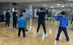 서울 성북구, 발달장애 청년 위한 ‘신나는 K-pop 댄스 배우기’ 프로그램 운영 | 뉴스로