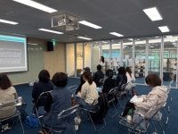 의정부미술도서관, 도슨트 대상 역량 강화 교육으로 수준 높은 전시 해설 제공 | 뉴스로