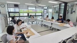 - 양주시 회천청소년문화의집, 청소년과 보호자가 소통하는 세대공감 프로그램 w.w.w 진행 양주시 회천청소년문화의집, 청소년과 보호자가... 