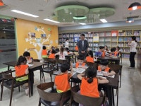 일심유치원 어린이들, 배방 어린이북카페에 즐거운 책 나들이 | 뉴스로
