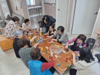 수영구 광안4동 협의체, 긍정적 노년기를 위한 ‘장난감 노(老)리’ 사업 추진 | 뉴스로