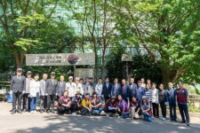 부산진구, 6·25 참전기념비 헌화 행사 개최 | 뉴스로