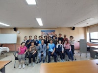 이천시 노인종합복지관, ‘탁구 핑퐁! 건강 퐁퐁!’ 탁구 교실 개강 및 협약 체결 | 뉴스로