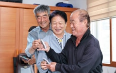 한 땀 한 땀! 실로 엮어 가는 이웃사랑! | 뉴스로