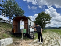 장흥군 “운동 전 ‘한 번 뿌리기’로 감염병 예방하세요” | 뉴스로