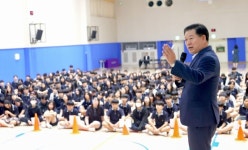 박승원 광명시장 “광명시의 주인은 시민, 그리고 여러분” … 하안북중에서 청소년 대상 자치분권 특별강연 | 뉴스로