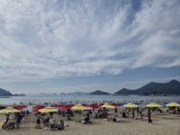 군산 선유도해수욕장, 본격 방학 맞아 가족 단위 피서객 북적 | 뉴스로