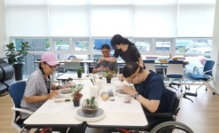 양주시 은남통합보건지소, ‘테라리움 만들기’ 프로그램 성공적 마무리 | 뉴스로