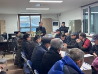 뉴스로 - 지자체가 보인다! - 가평 상면 행정복지센터, 노인회 상면분회 안부 방문 가평 상면 행정복지센터, 노인회 상면분회 안부 방문