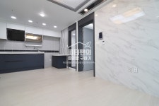 피터팬의 좋은방 구하기 신축 첫입주, 버스정류장 도보1분, 마포구청역 도보6분, 3베이, 주차0