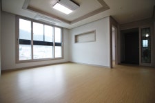 피터팬의 좋은방 구하기 ⭕️ 전포역 8번출구 1분거리 방2+거실+욕실1+베란다⭕️ 