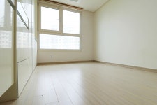 피터팬의 좋은방 구하기 비즈타워 급매 내놓습니다.