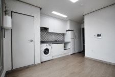 피터팬의 좋은방 구하기 신대방삼거리역 초역세권 넓은 통유리 깔끔하고 답답한 느낌없는 오피스텔