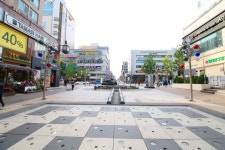 피터팬의 좋은방 구하기 나혜석거리 초메인 상권 1층