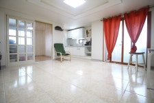 피터팬의 좋은방 구하기 문열고 나오면 수성시장역의 넓고 깨끗한 정2룸의 100프로 실매물 입니다