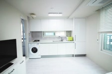 피터팬의 좋은방 구하기 ● 수영/광안/ALL 화이트톤/깔끔하고 이쁜방/풀 옵션 1.ROOM^^●