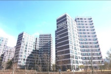 피터팬의 좋은방 구하기 초등학교바로앞동,우시장천조망권,하나로마트도보3분,남향,미니거실,정상입주