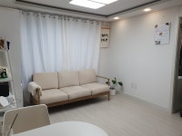 피터팬의 좋은방 구하기 수원시 권선구 세류동 수원천 앞 3룸 풀옵션 귀한 반전세 매물입니다.
