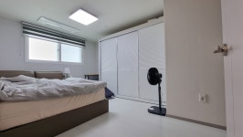 피터팬의 좋은방 구하기 여월동 신축 처럼 깨끗하고 넓은 쓰리룸 아파트 지인집입니다