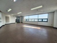 피터팬의 좋은방 구하기 업종제한없는지원시설 이레빌딩~ 20평의 큰평수 저렴하게 임대합니다.