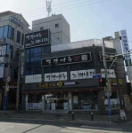 피터팬의 좋은방 구하기 휴대폰 매장하던 상가로 버스정류장 앞 대로변 유동인구 많은 코너상가