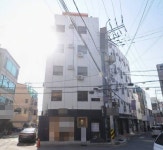 피터팬의 좋은방 구하기 진주 동성동 핫플레이스의 모델과 상가 매매
