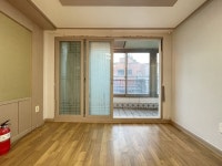 피터팬의 좋은방 구하기 부평동 2010년식 급매 넓은집 찾으시면 강추 / 부흥오거리 대로변 / 21평 / 2억 5백만원 / 올수리 완료 되었습니다.