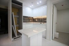 서울특별시 강서구 화곡동 [월세] 2억 3300/15 쓰리룸+(방:3/욕실:1) | 피터팬의 좋은방 구하기 서울특별시 강서구 화곡동 [월세] 2억 3300/15... 