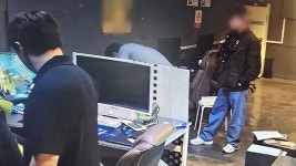 pc방 : 통합검색 : SBS SBS