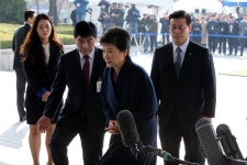 [박근혜 소환] 박 전 대통령, 김밥·초밥·샌드위치로 점심 | 서울경제 [박근혜 소환] 박 전 대통령, 김밥·초밥·샌드위치로 점심