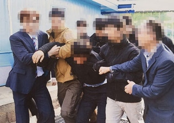 정의용 “거리낄 것 없다”… 대통령실 “귀순 의사 없었다? 궤변” | 세계일보 정의용 “거리낄 것 없다”… 대통령실 “귀순 의사 없었다? 궤변”