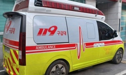 중부고속도로 일죽IC 부근서 화물차 3중 추돌…3명 사상 | 세계일보 중부고속도로 일죽IC 부근서 화물차 3중 추돌…3명 사상