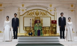 순백의 천원궁에서 피어나는 ‘효정의 꿈’ [천원궁 천일성전 입궁식] | 세계일보 순백의 천원궁에서 피어나는 ‘효정의 꿈’ [천원궁 천일성전... 