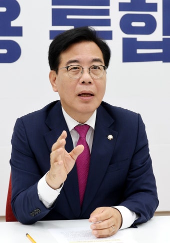 국민의힘, 윤희숙-송언석 거취 결정 논의 활발히 진행 중