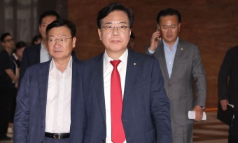 특위 띄운 정청래 “3대 개혁 전광석화처럼 끝낼 것” | 세계일보 특위 띄운 정청래 “3대 개혁 전광석화처럼 끝낼 것”