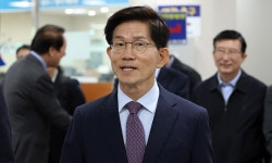 국힘 張 2선후퇴 요구 속 혼란 가중 …김문수엔 러브콜 기류 | 세계일보 국힘 張 2선후퇴 요구 속 혼란 가중 …김문수엔 러브콜 기류