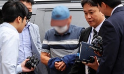 '장윤기 사건' 케이블타이 증거인멸 수사팀장 영장심사 출석 | 세계일보 '장윤기 사건' 케이블타이 증거인멸 수사팀장 영장심사 출석