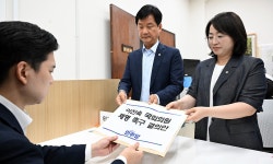 與, 국힘 이진숙 제명촉구결의안 제출…
