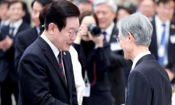 조희대 '서면 제청' 말 아끼는 靑…李 대통령 이후 대응은 | 세계일보 조희대 '서면 제청' 말 아끼는 靑…李 대통령 이후 대응은