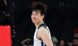 '이현중 26점' 男 농구, 12년 만에 결승 진출 [아시안게임] | 세계일보 '이현중 26점' 男 농구, 12년 만에 결승 진출 [아시안게임]