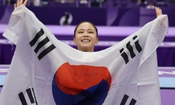 여서정, 8년 만에 도마 금메달…아빠 여홍철과 어깨 나란히 [아시안게임] | 세계일보 여서정, 8년 만에 도마 금메달…아빠 여홍철과 어깨 나란히... 